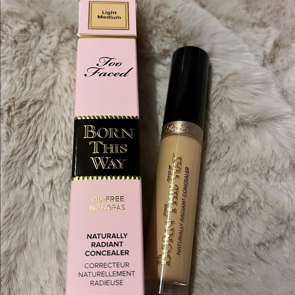 Too Faced Born This Way Concealer 
Shade- Light Medium